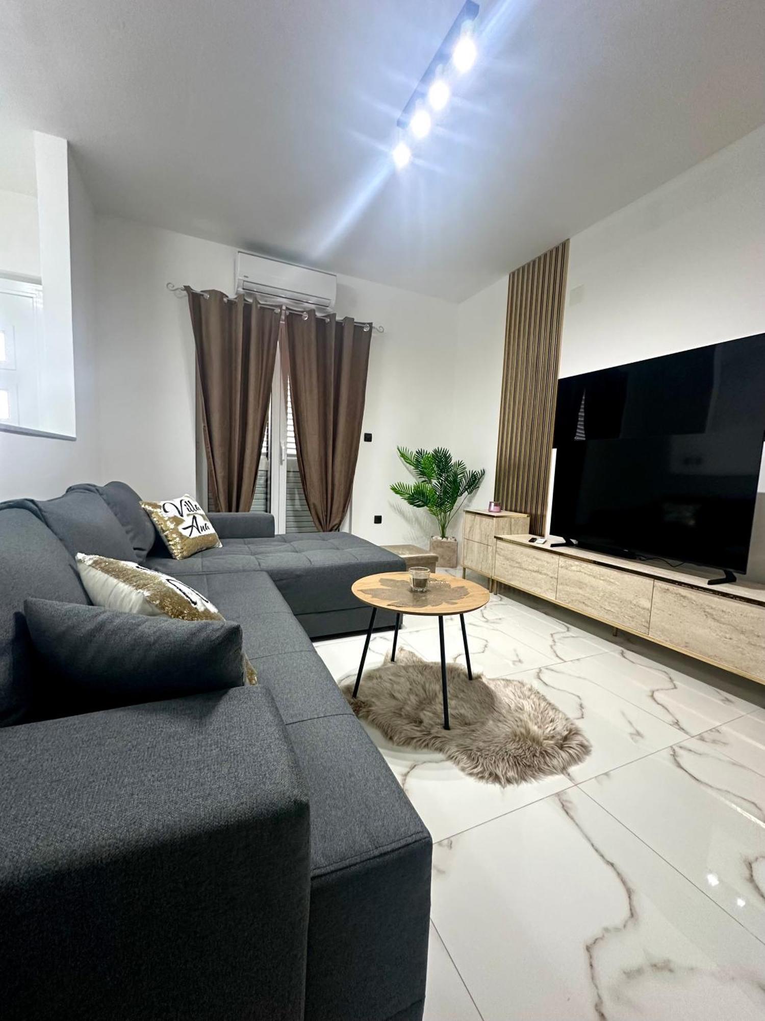 Villa Ana Kaštel Sućurac 外观 照片