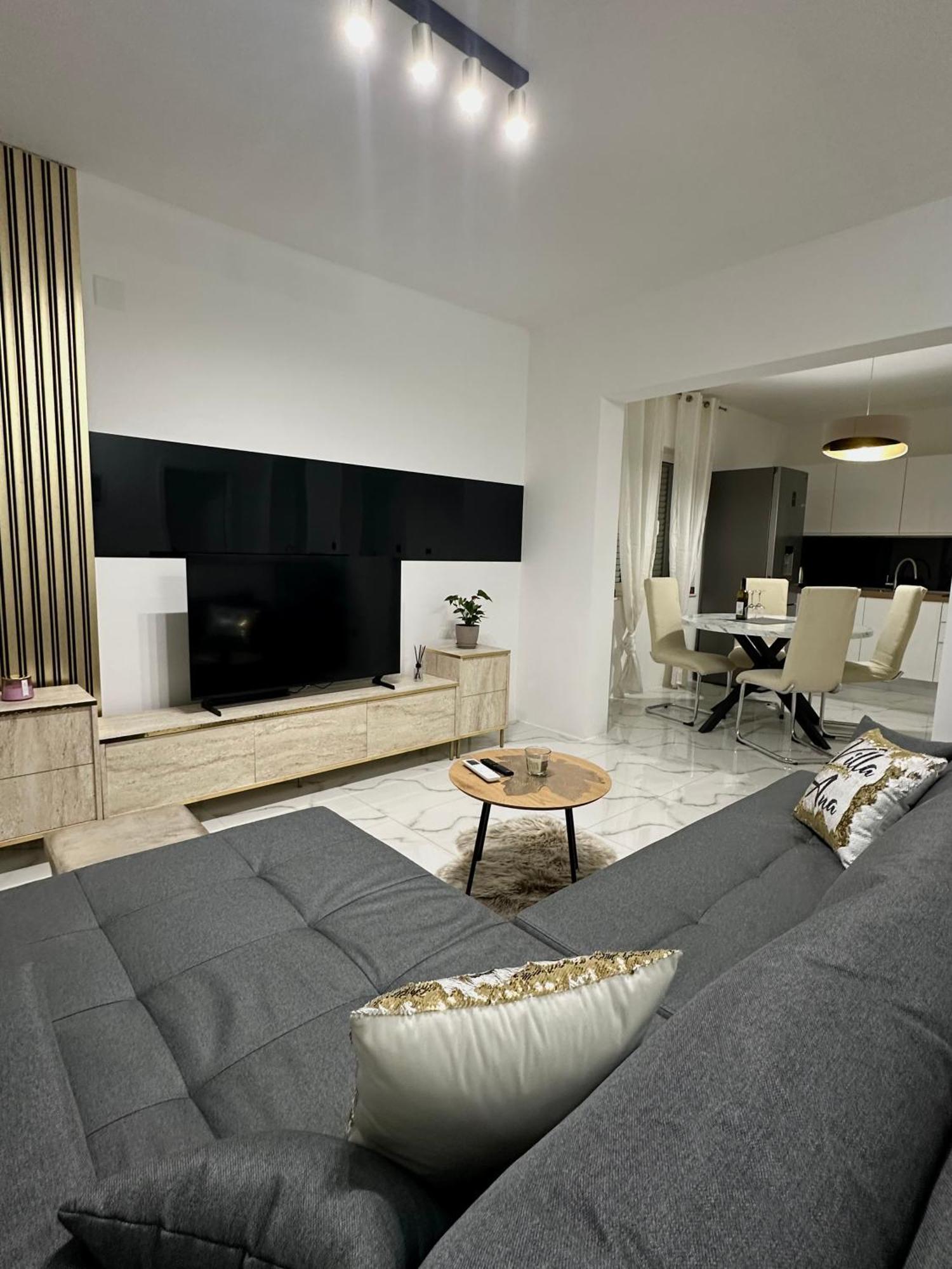 Villa Ana Kaštel Sućurac 外观 照片